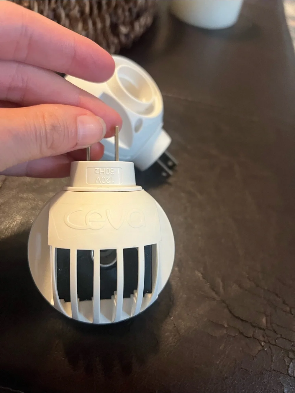 2 Plug-In Air Freshener Refill (White)